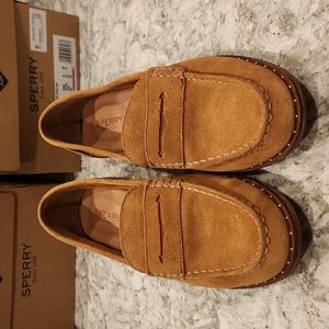 Sperry Seaport Penny loafer stud tan
